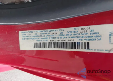 2005 Volkswagen New Beetle Gls 1.8T z USA, uszkodzony, nr VIN 3VWCD31Y25M312832